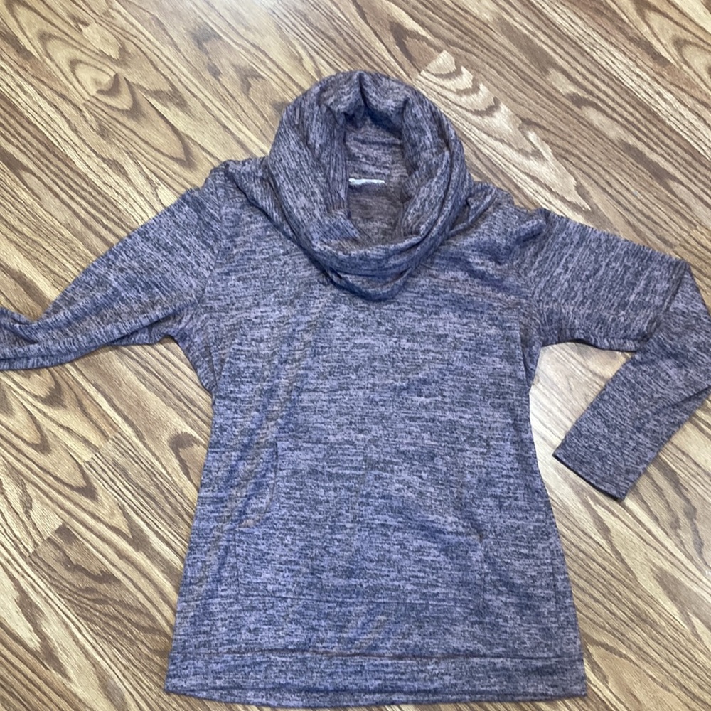Sweater - Picture 3 of 3